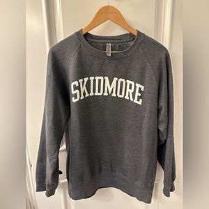 Skidmore College Sweatshirt | Size M | Rarely Worn
